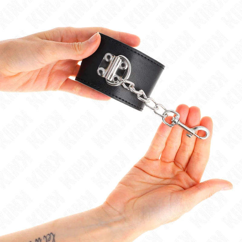 Kink - Wrist Restraints with Padlock Adjustable Closure - PlayBlue